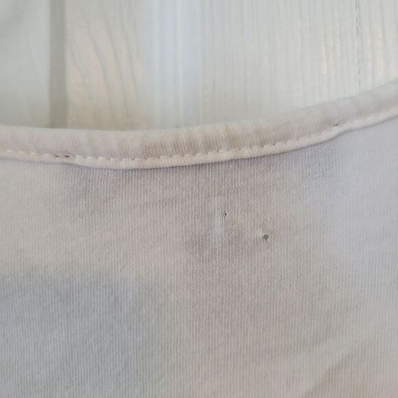 Modcloth White Long Sleeve T-Shirt Size Medium - Picture 4 of 6